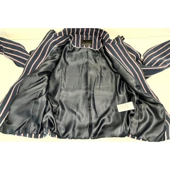 Banana Republic red, white and navy stripe jacket with bow tie. Size 6. - Picture 10 of 12
